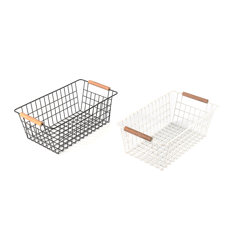 Keranjang Penyimpanan Dengan Gagang Kayu