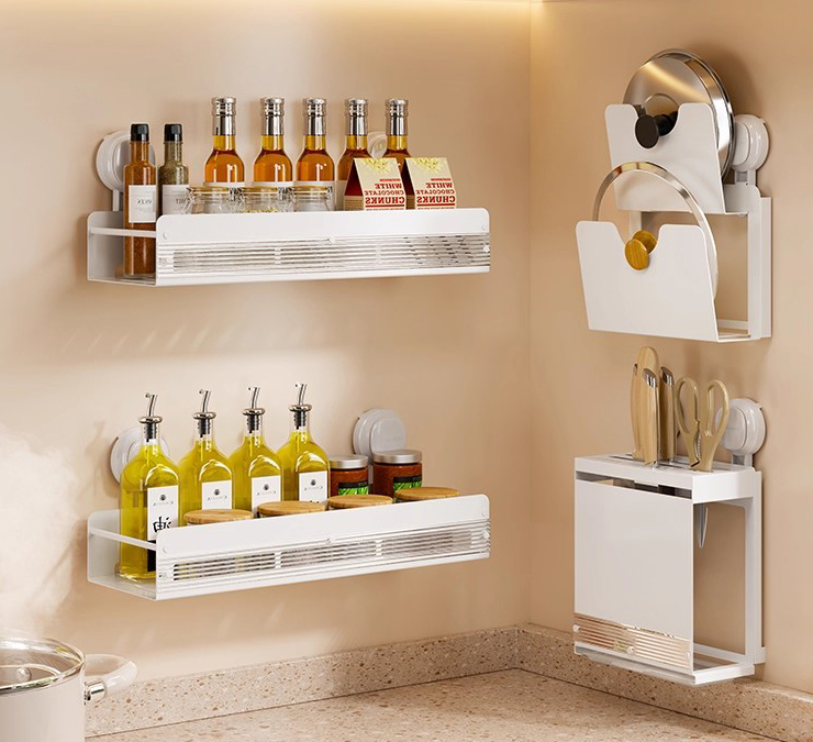 Meja dapur selalu berantakan? Berapa banyak ruang yang bisa Anda hemat saat memilih Rak Bumbu Dapur yang tepat?